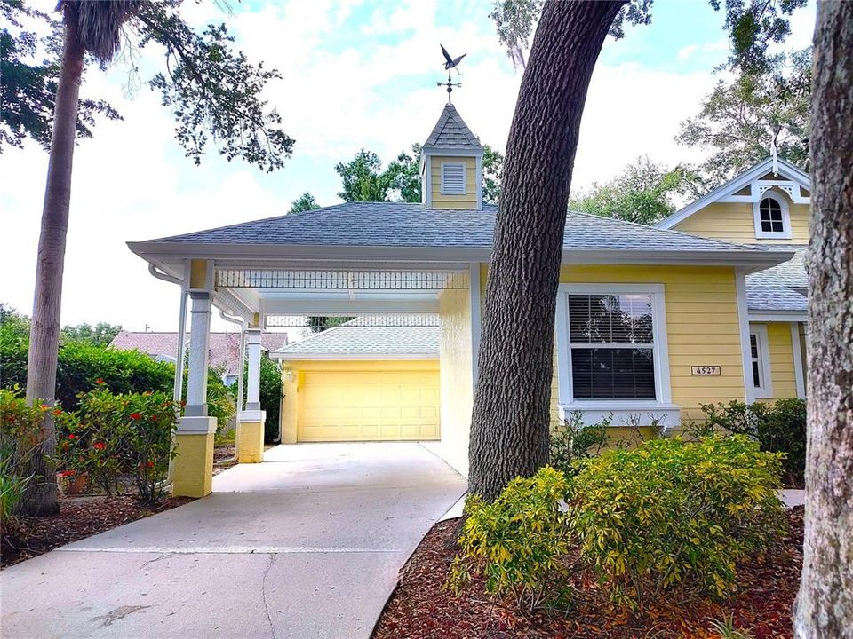 Carport & Garage