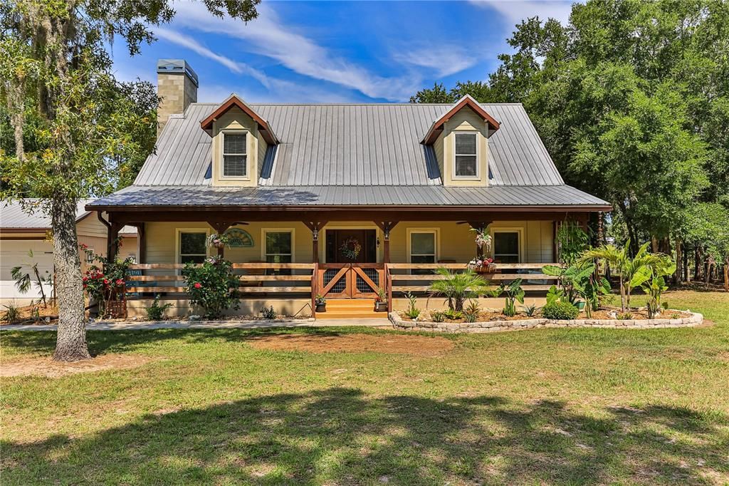 Beautiful 3Bed/2.5Bath on 4.90 Acres