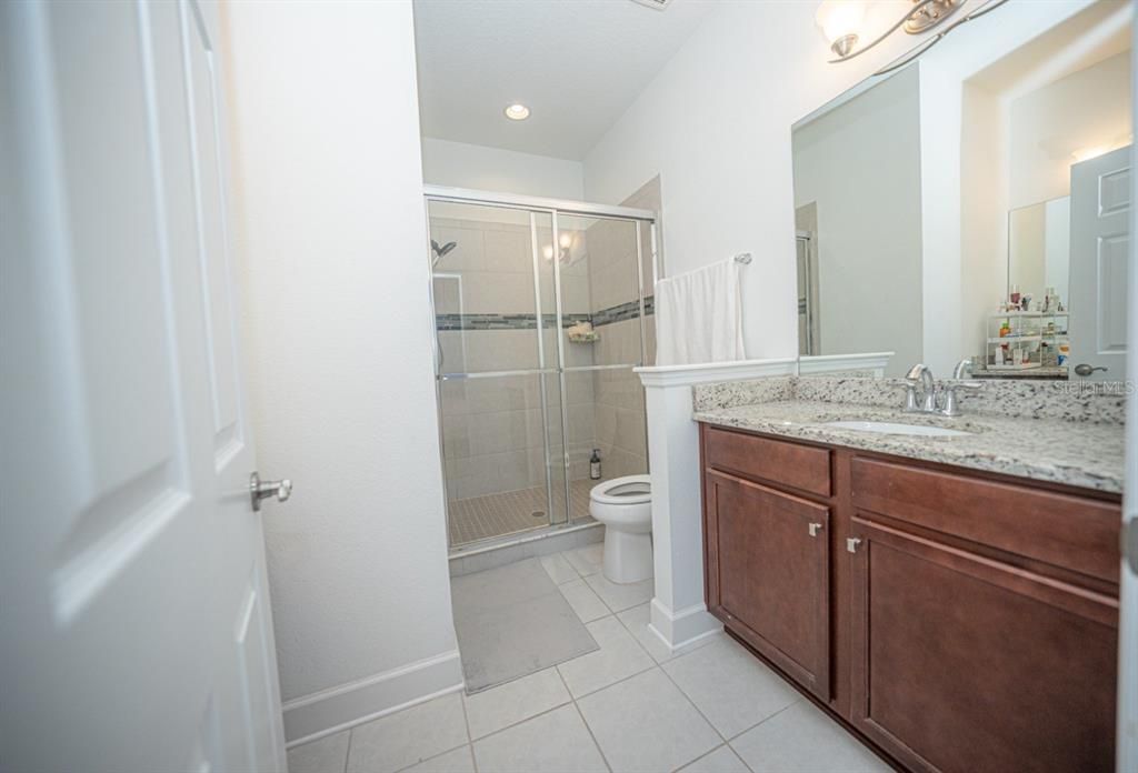 For Sale: $369,000 (3 beds, 2 baths, 1726 Square Feet)