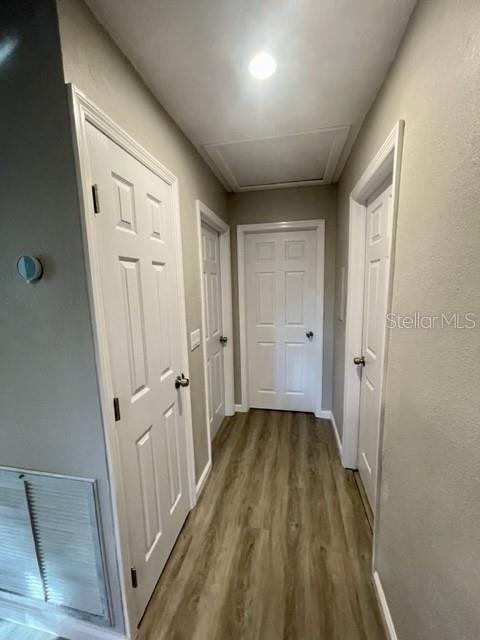 For Sale: $280,000 (2 beds, 1 baths, 969 Square Feet)