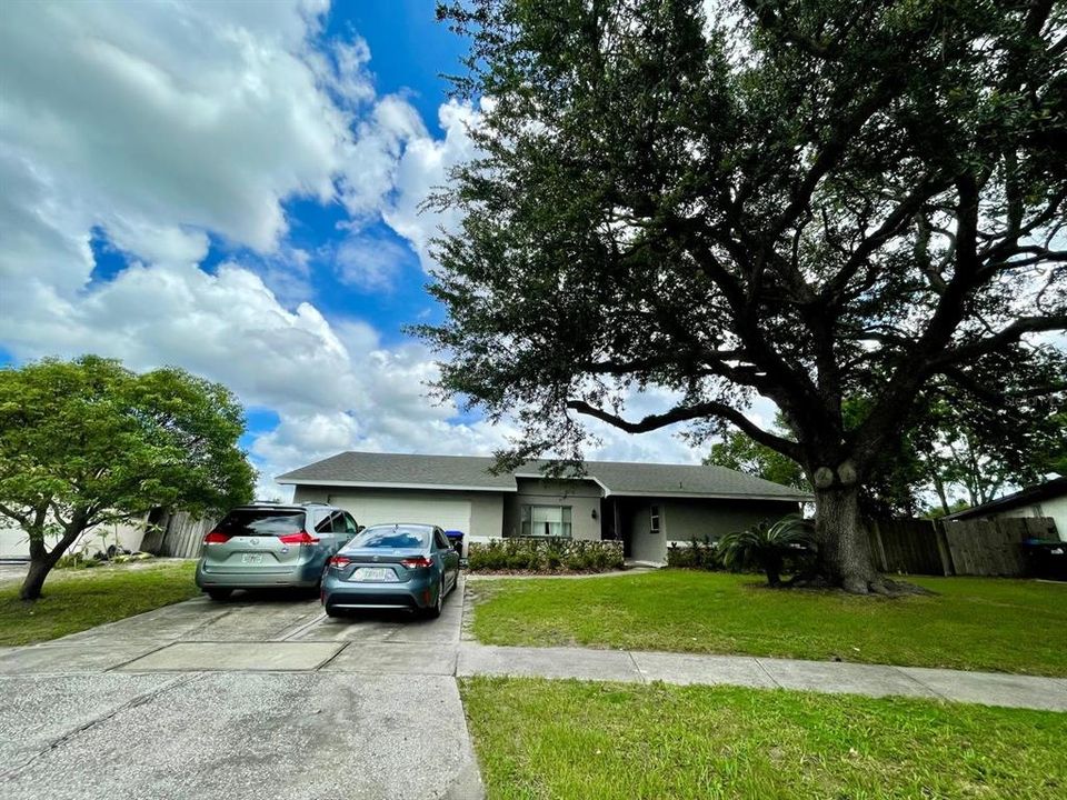 For Sale: $595,000 (4 beds, 2 baths, 1937 Square Feet)