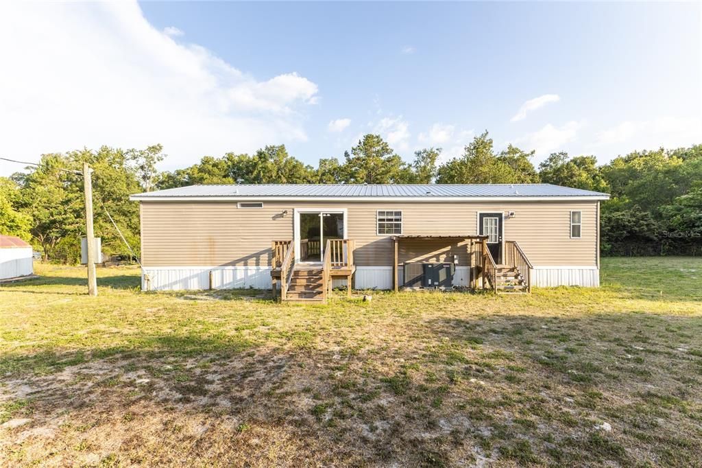 For Sale: $265,000 (3 beds, 2 baths, 1512 Square Feet)