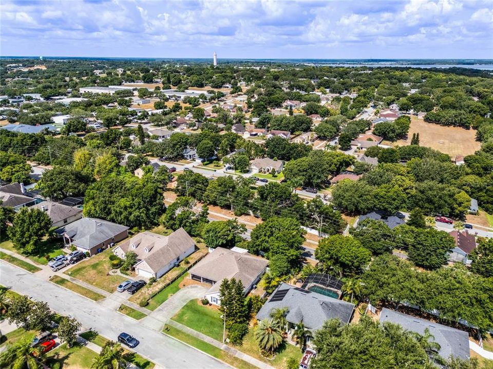 For Sale: $419,900 (3 beds, 2 baths, 1932 Square Feet)