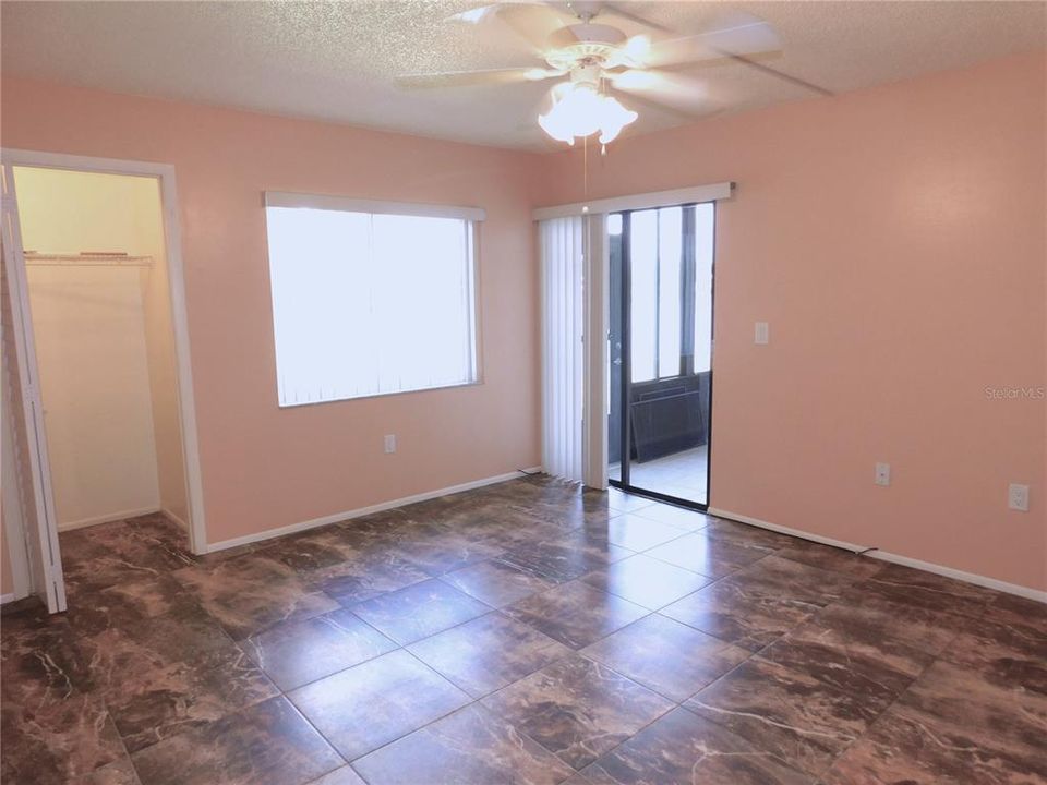 For Sale: $235,000 (2 beds, 2 baths, 1148 Square Feet)