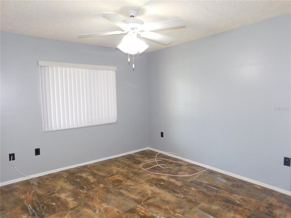 For Sale: $235,000 (2 beds, 2 baths, 1148 Square Feet)