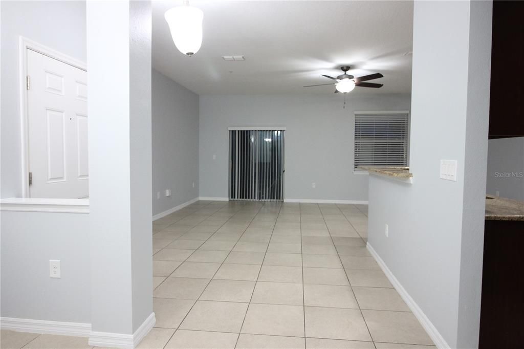 For Rent: $2,200 (3 beds, 2 baths, 1699 Square Feet)