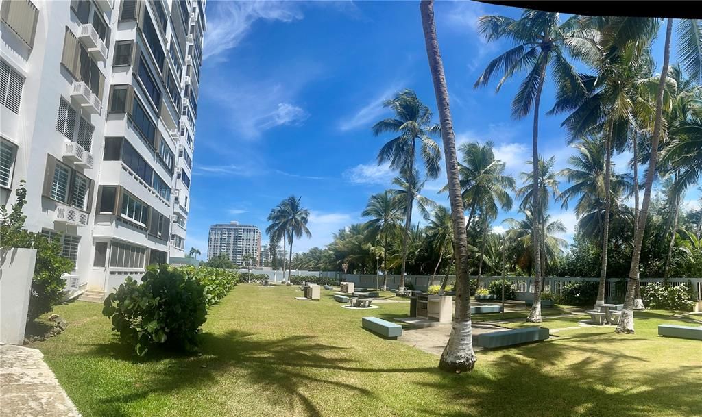 BEACH TOWER EXTERIOR AREA VIEW