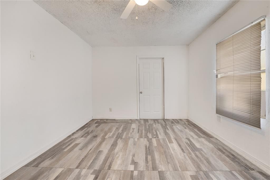 For Rent: $1,325 (2 beds, 1 baths, 850 Square Feet)