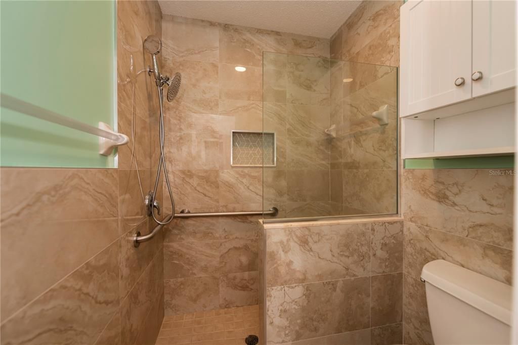 Wow! Look at this shower!!!