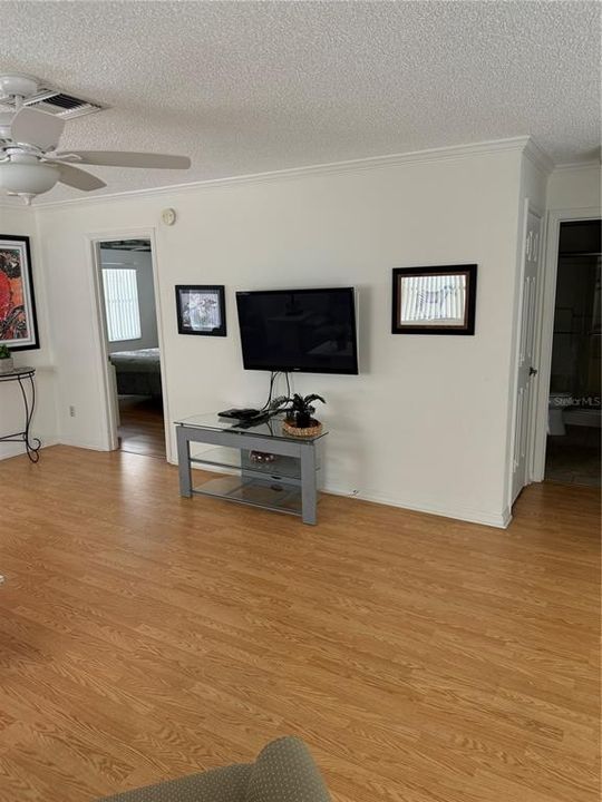 For Rent: $2,600 (2 beds, 2 baths, 1710 Square Feet)