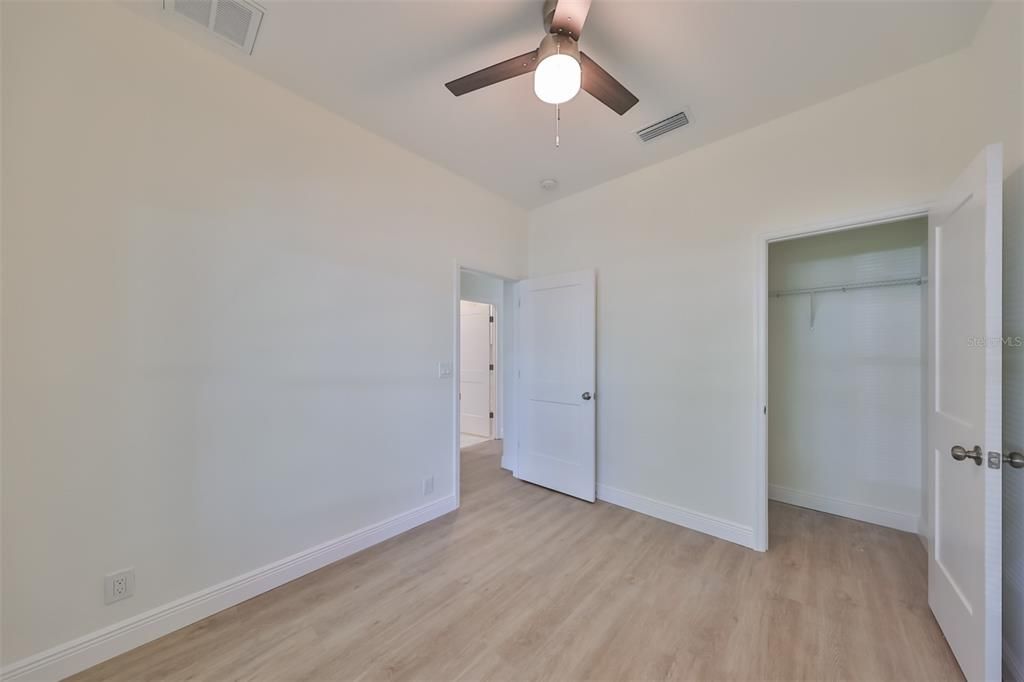 For Sale: $389,400 (3 beds, 2 baths, 1442 Square Feet)