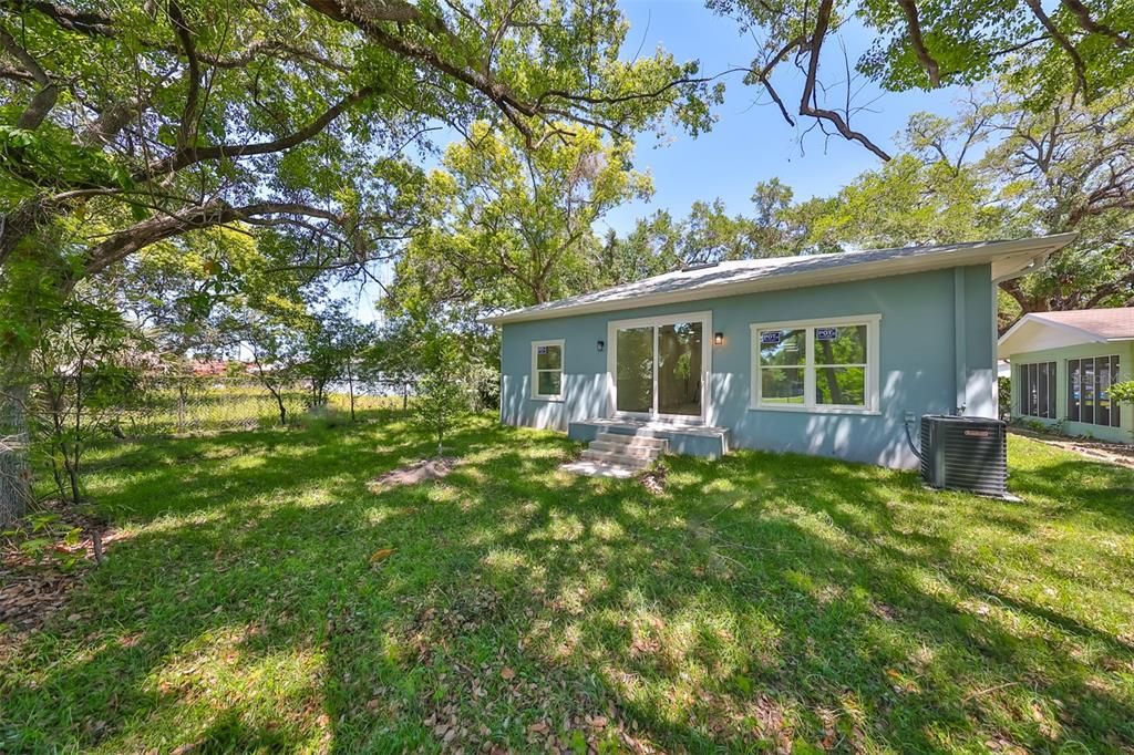 For Sale: $389,400 (3 beds, 2 baths, 1442 Square Feet)