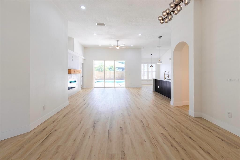 Active With Contract: $685,000 (4 beds, 3 baths, 2269 Square Feet)