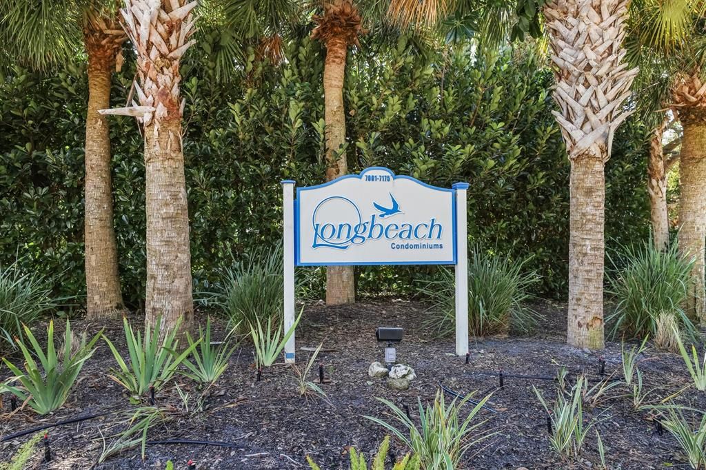 Longbeach condos offers many amenities