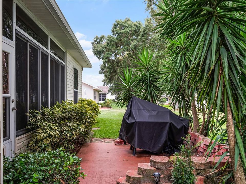 For Sale: $379,500 (3 beds, 2 baths, 1882 Square Feet)