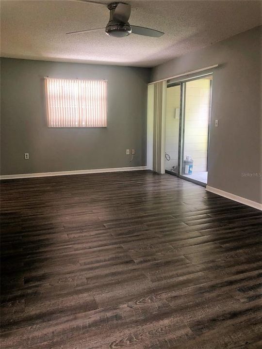 For Rent: $1,450 (2 beds, 2 baths, 897 Square Feet)