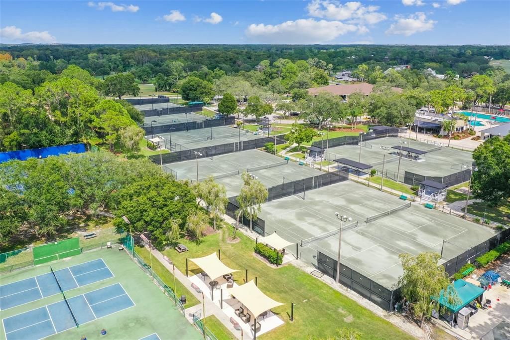 12 Har-Tru Tennis Courts