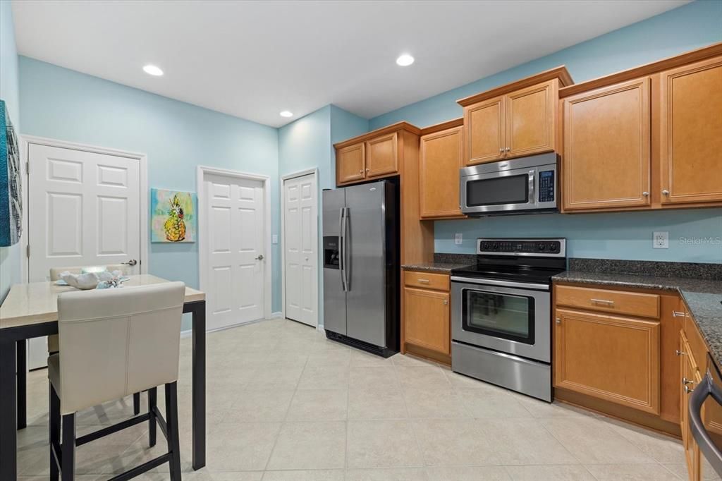 Spacious Eat-In Kitchen