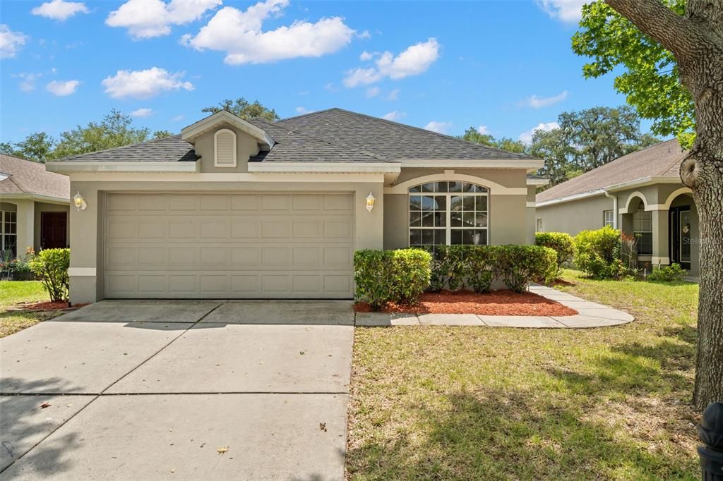 9332 Beaufort Ct., New Port Richey, FL - nice curb appeal!