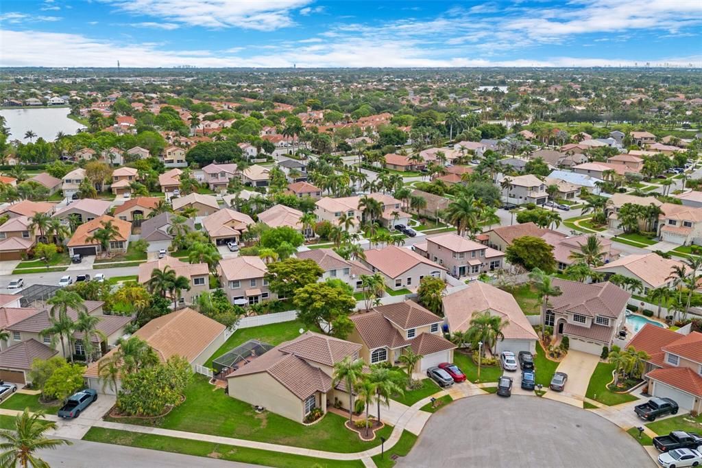 Active With Contract: $739,000 (4 beds, 2 baths, 2062 Square Feet)