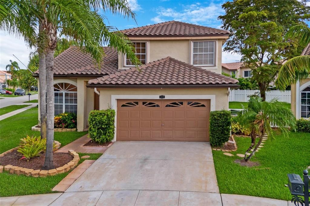 Recently Sold: $739,000 (4 beds, 2 baths, 2062 Square Feet)