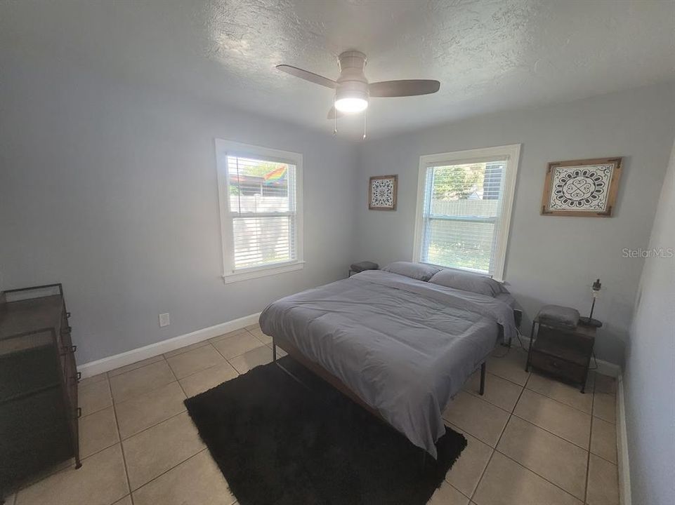 For Rent: $2,000 (2 beds, 1 baths, 660 Square Feet)