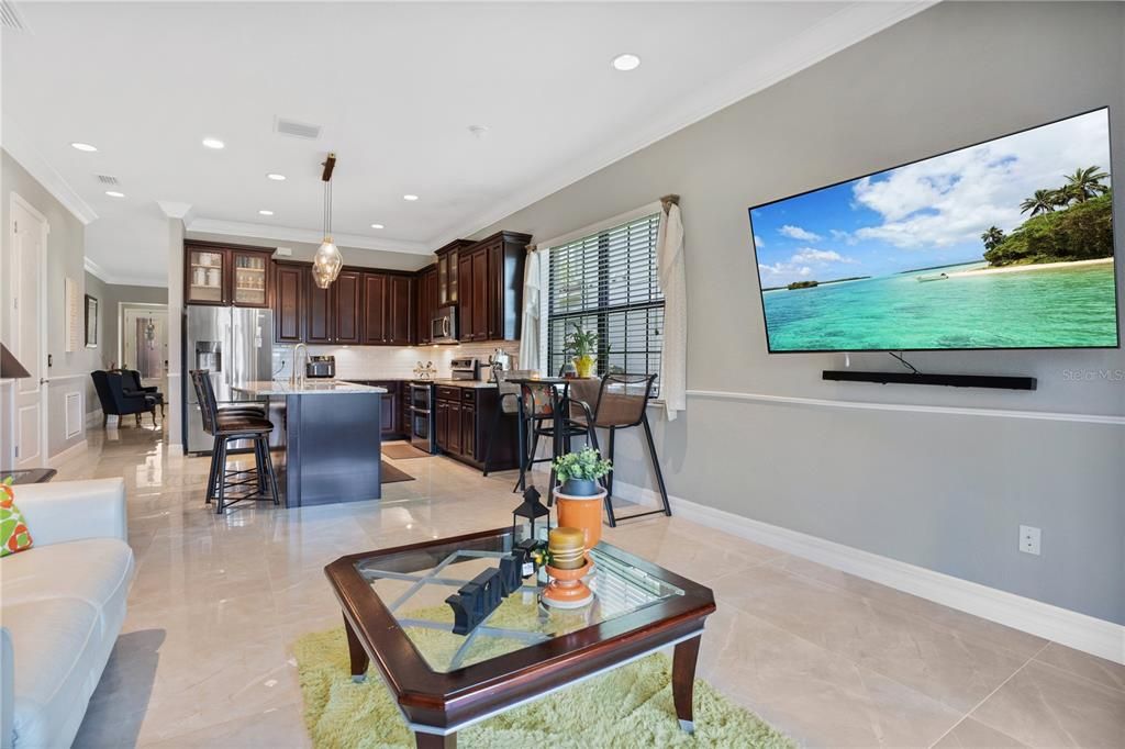 Kitchen/Family room combo