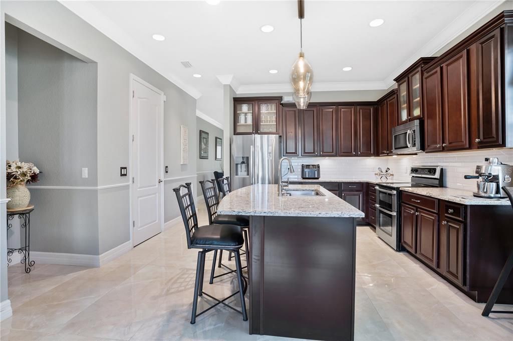 Active With Contract: $660,000 (4 beds, 3 baths, 2181 Square Feet)