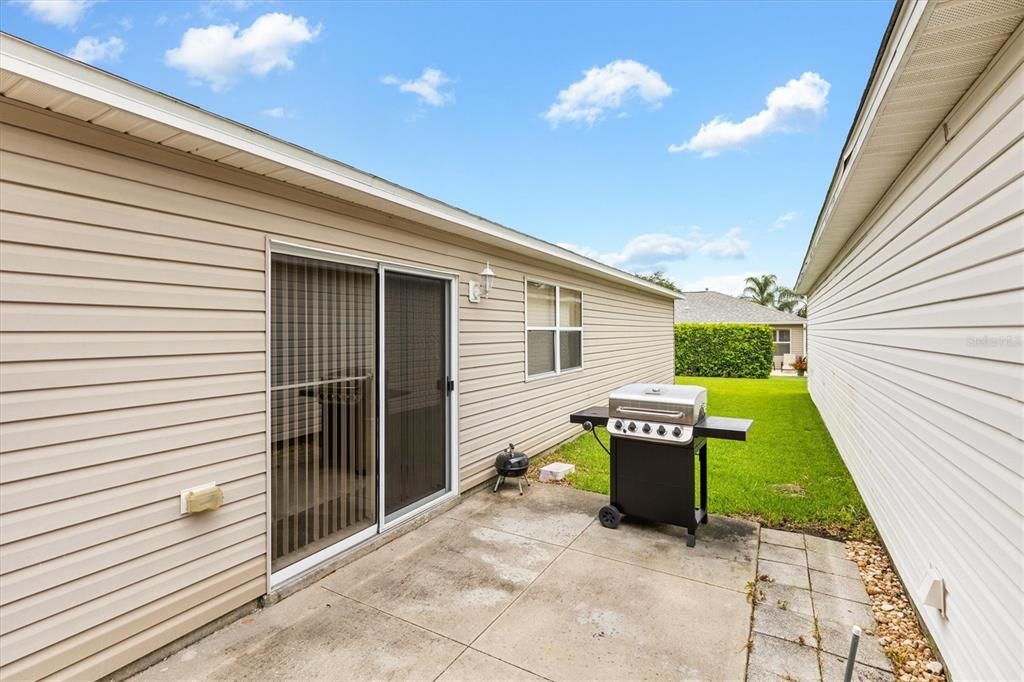 Grilling Patio with Grill