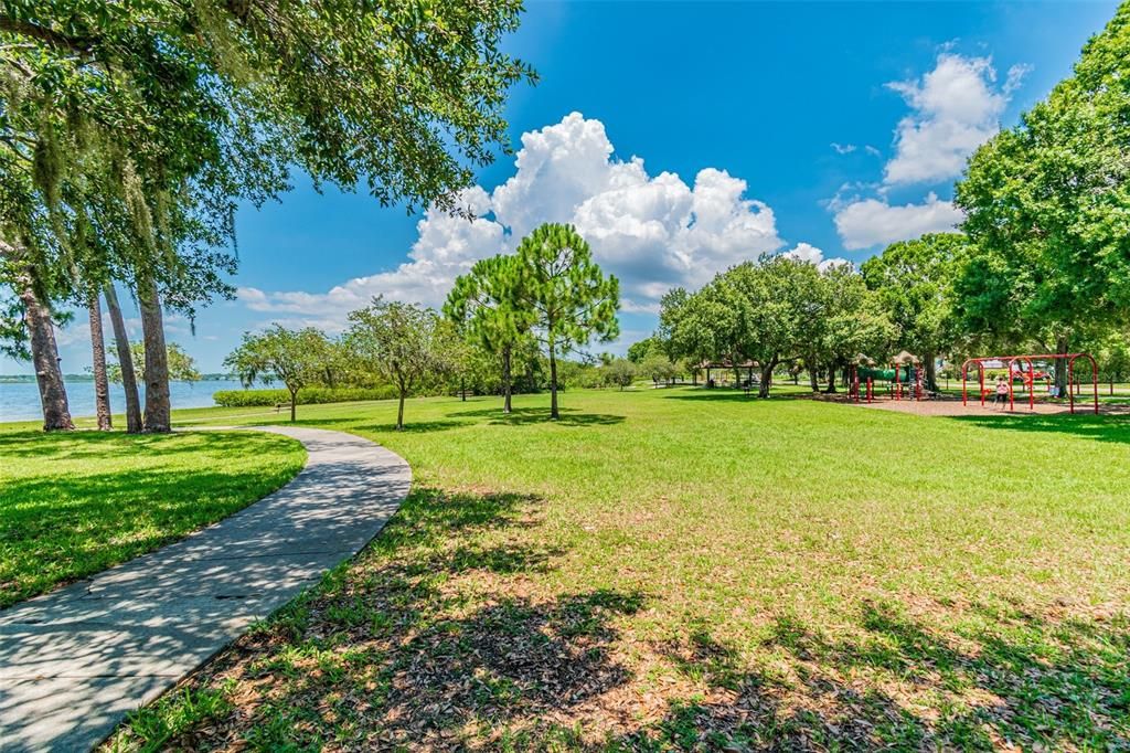 For Sale: $579,000 (3 beds, 2 baths, 1306 Square Feet)