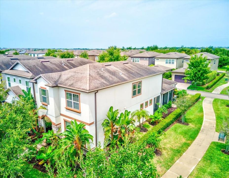 Active With Contract: $579,500 (4 beds, 2 baths, 2246 Square Feet)
