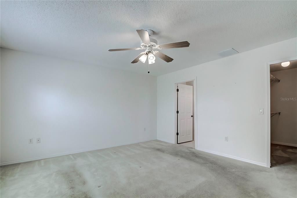Active With Contract: $299,900 (3 beds, 2 baths, 1608 Square Feet)