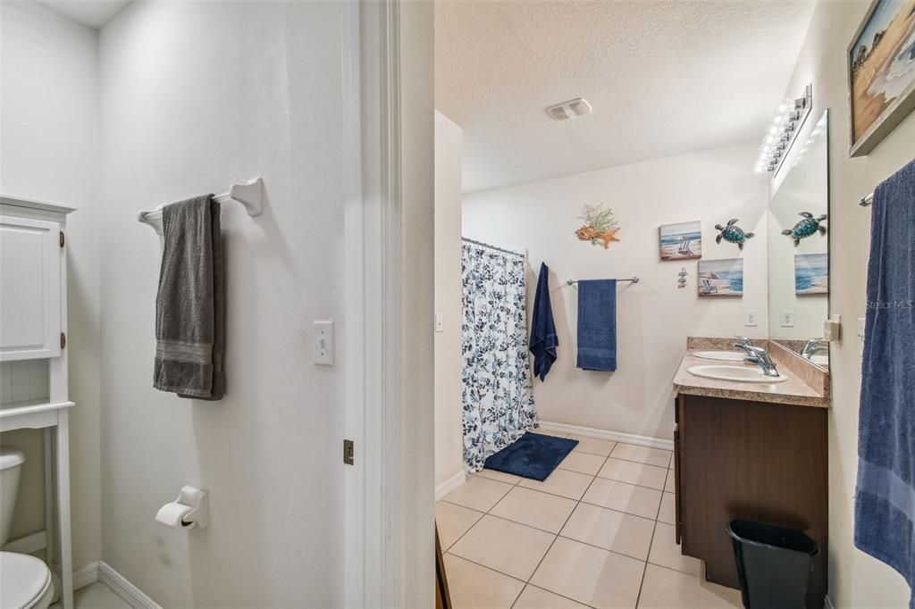 For Sale: $329,500 (3 beds, 2 baths, 1690 Square Feet)