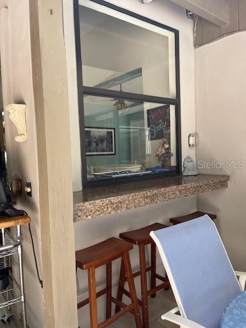 En Venta: $649,900 (3 camas, 2 baños, 2095 Pies cuadrados)