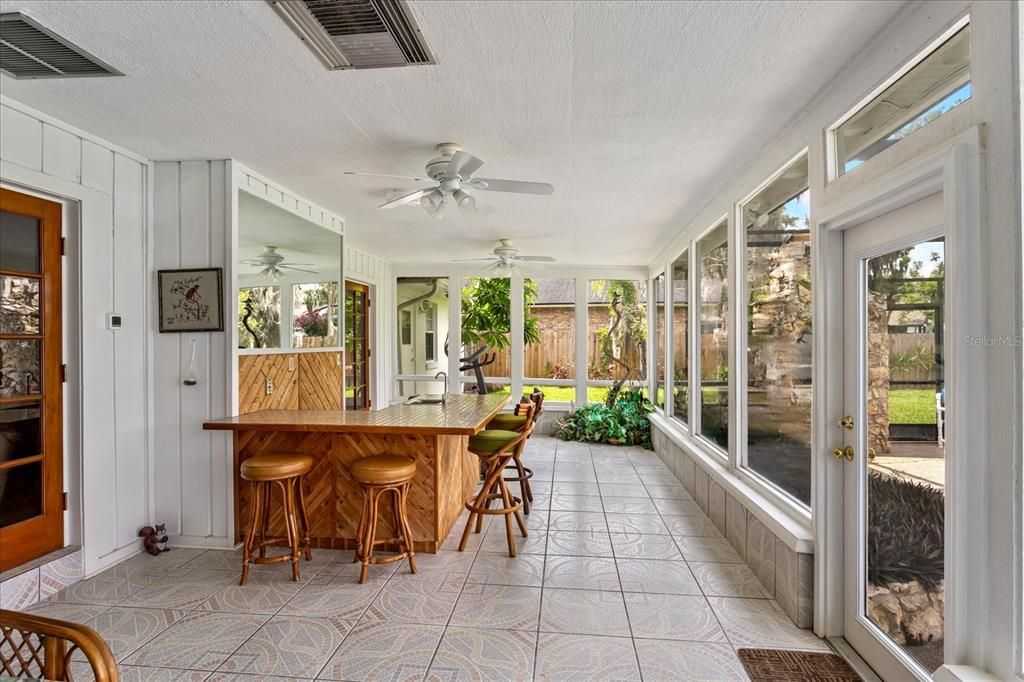 Florida Room with Wet BAr