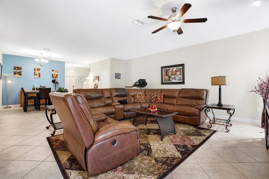 For Sale: $480,000 (4 beds, 2 baths, 2447 Square Feet)