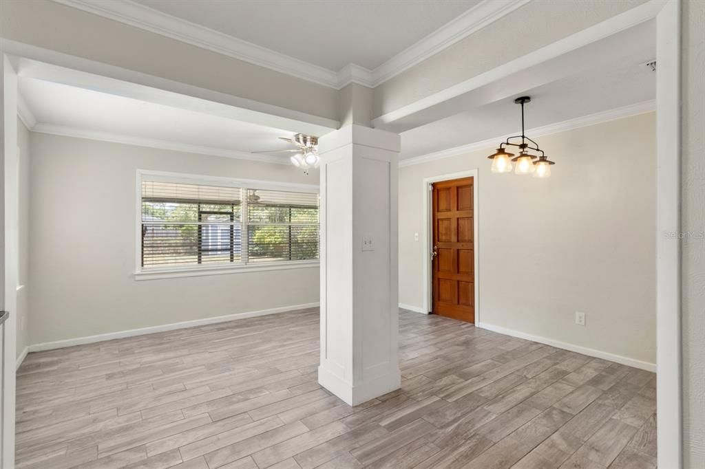 For Sale: $499,750 (3 beds, 2 baths, 1177 Square Feet)