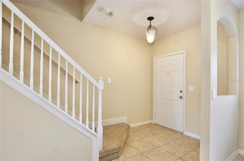 For Sale: $245,000 (2 beds, 2 baths, 1144 Square Feet)