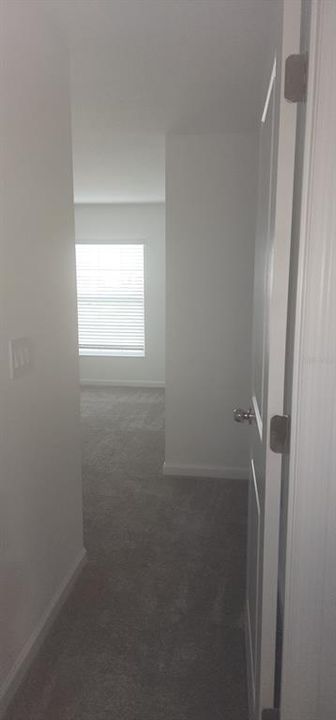 For Rent: $2,175 (4 beds, 2 baths, 1817 Square Feet)