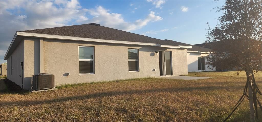 Active With Contract: $2,175 (4 beds, 2 baths, 1817 Square Feet)