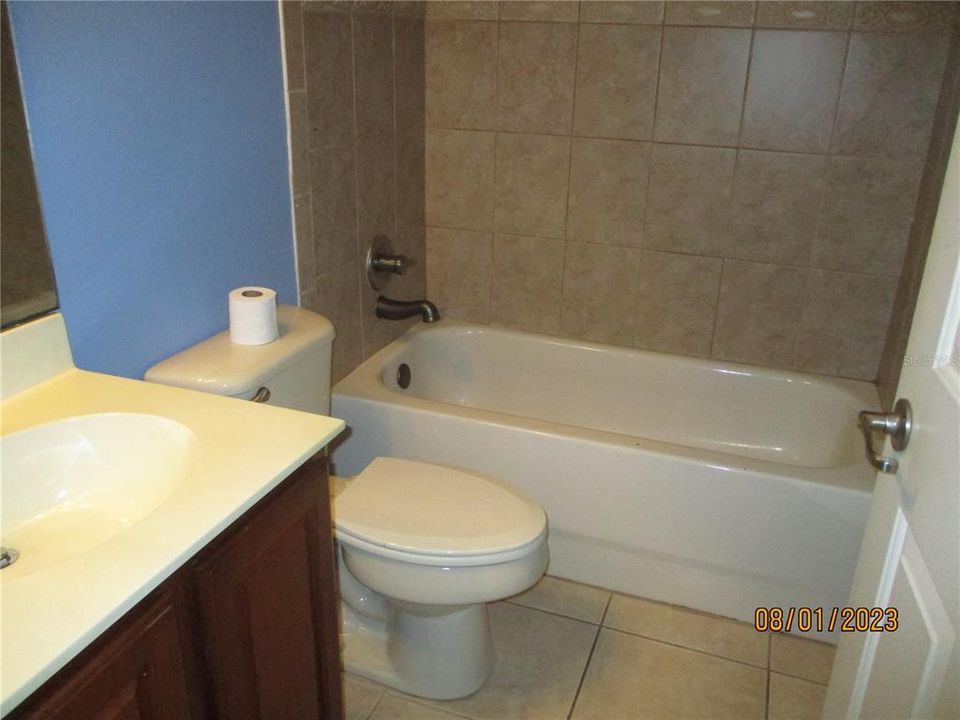 2nd bathroom