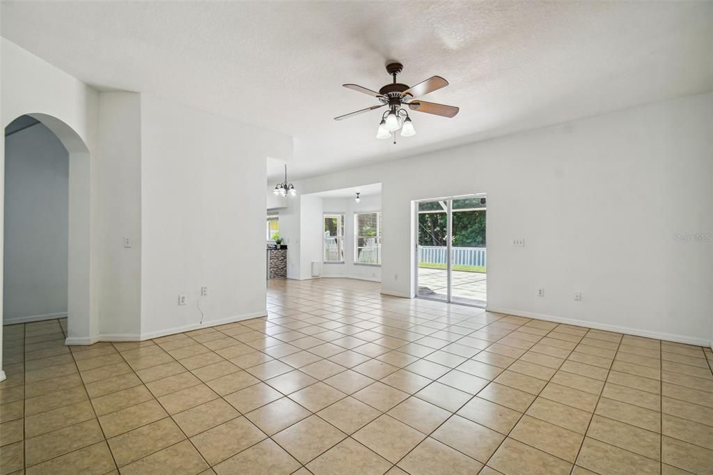 For Sale: $464,500 (4 beds, 2 baths, 2382 Square Feet)