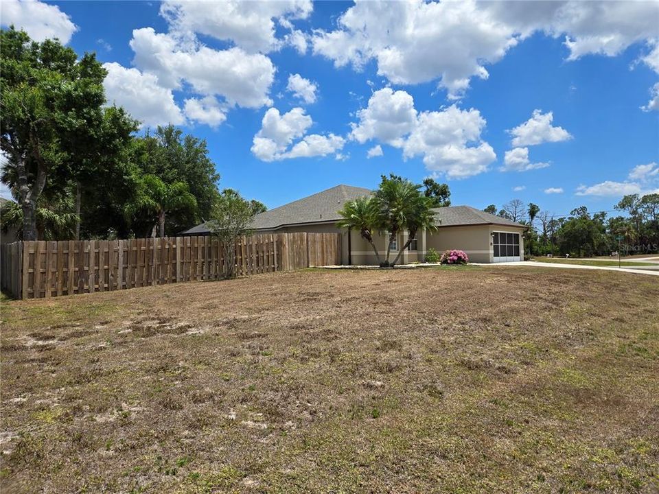 For Sale: $649,000 (3 beds, 2 baths, 2034 Square Feet)