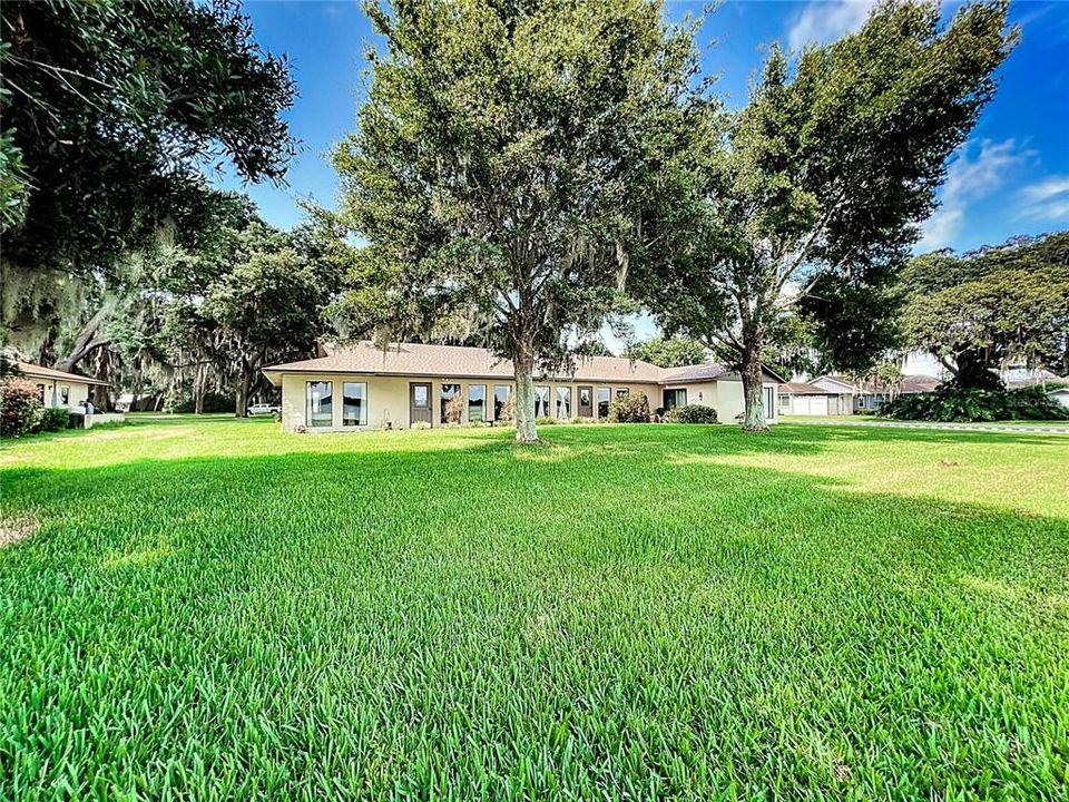 For Sale: $610,000 (4 beds, 2 baths, 2640 Square Feet)