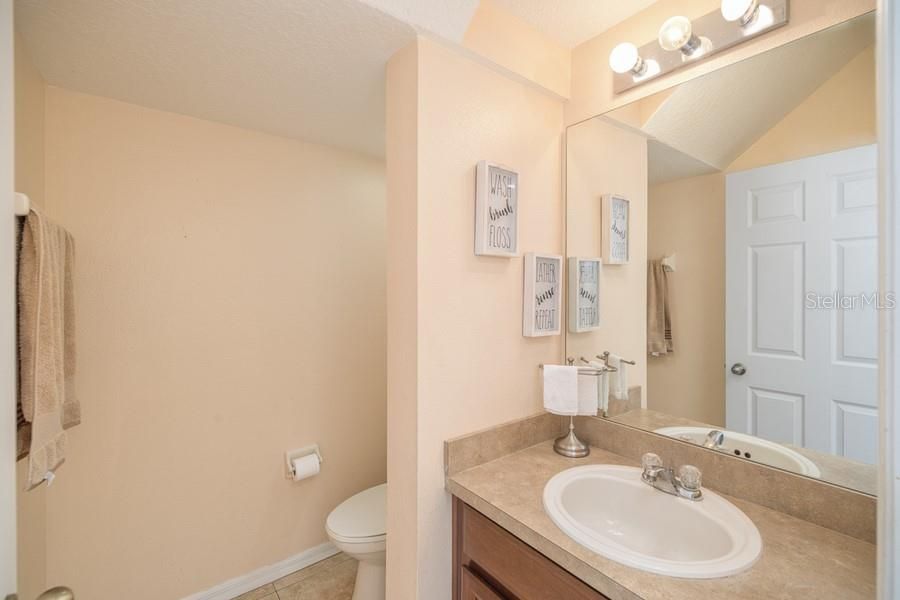 For Sale: $309,900 (3 beds, 2 baths, 1382 Square Feet)