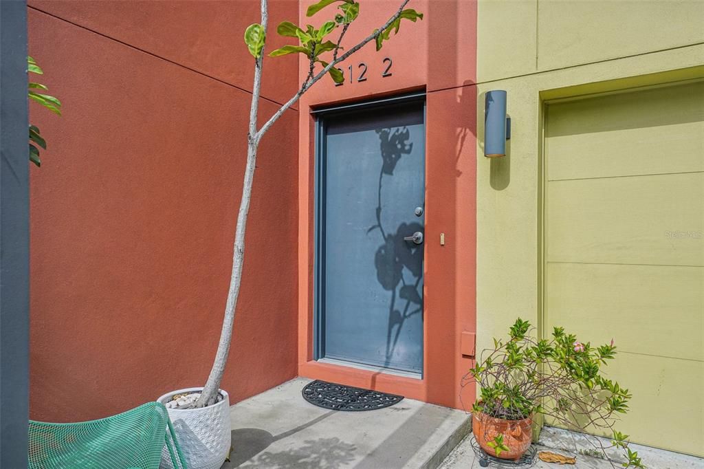 En Venta: $625,000 (3 camas, 3 baños, 2208 Pies cuadrados)