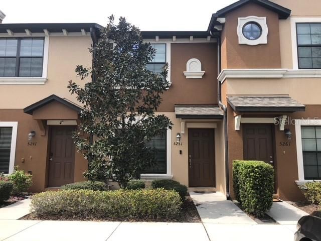 Active With Contract: $1,650 (2 beds, 2 baths, 1144 Square Feet)