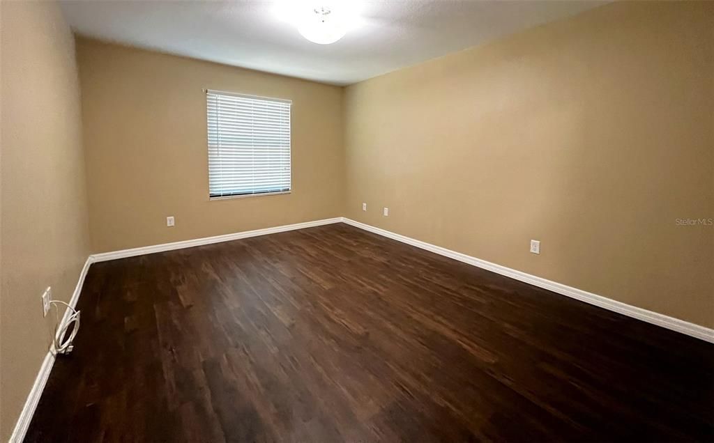 For Rent: $1,450 (1 beds, 1 baths, 525 Square Feet)