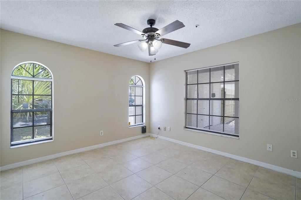 Main Bedroom-1st Floor