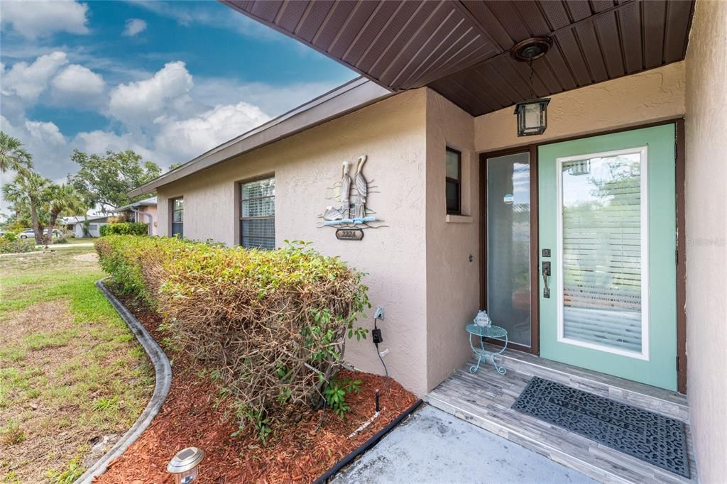 Active With Contract: $485,000 (3 beds, 2 baths, 1562 Square Feet)